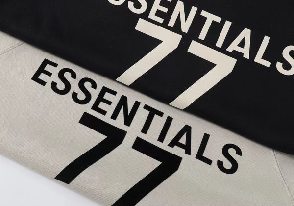 The Signature 77 Essentials Sweatshirt